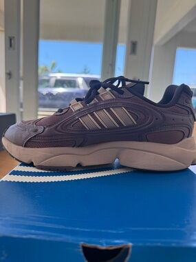 adidas Purple and Beige Retro Running Sneaker